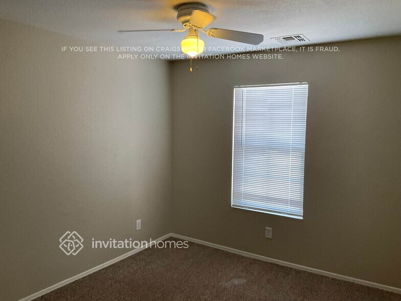 Building Photo - 40661 N Ancona Ct