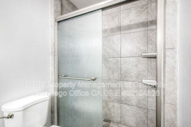 Building Photo - 17181 W Bernardo Dr