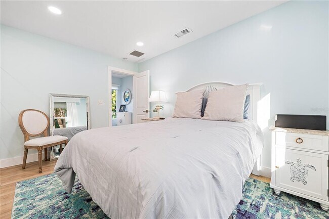 Building Photo - 2500 Monterey St