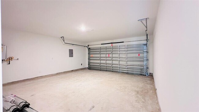 Building Photo - 206 Amy St