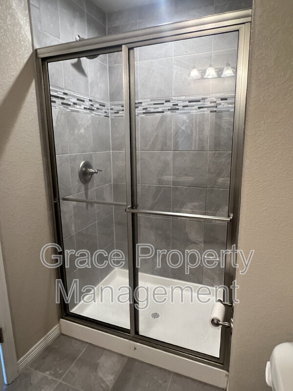 Building Photo - 6107 Kochia Ct