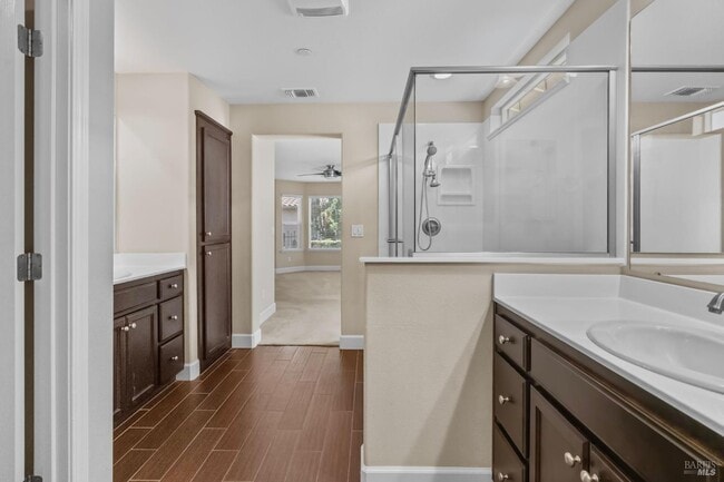 Building Photo - 524 Diamond Hills Dr