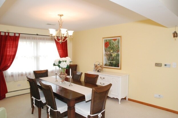 Building Photo - 640 56th Pl