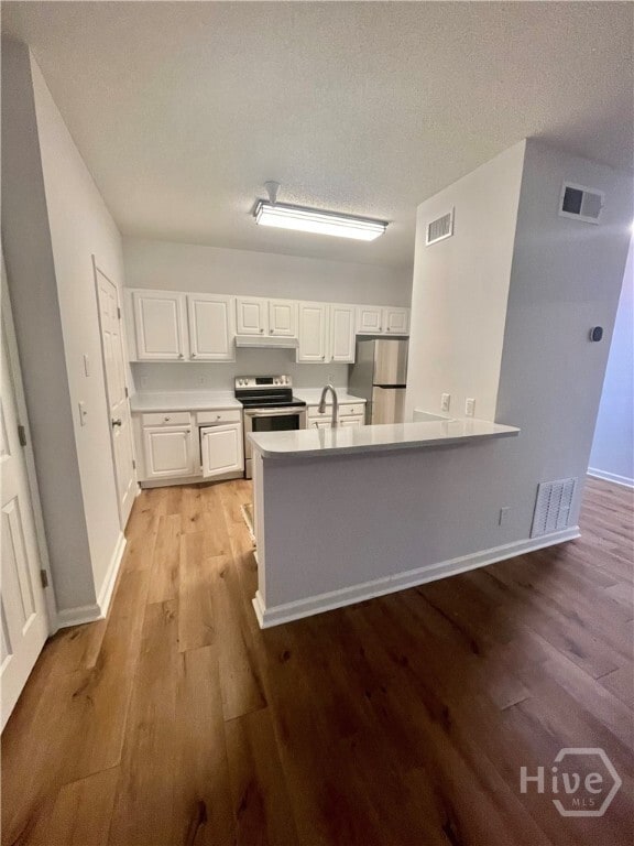 Building Photo - 3206 Walden Park Dr