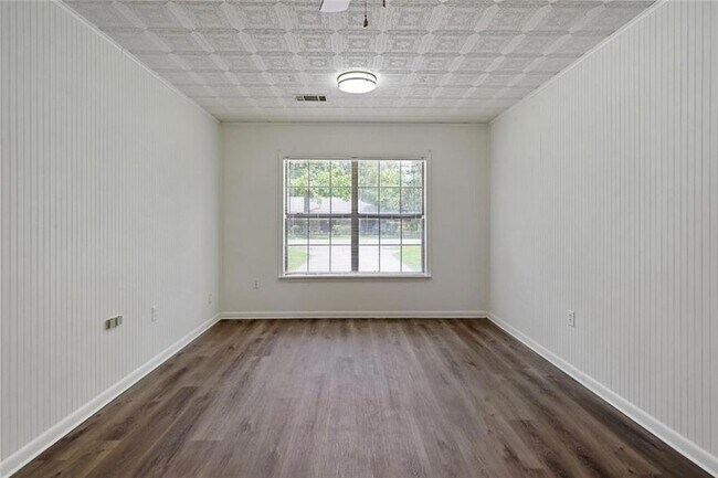 Building Photo - 401 Inspiration Ln