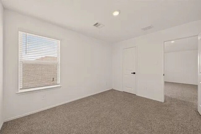 Building Photo - 12338 lariat Run Dr