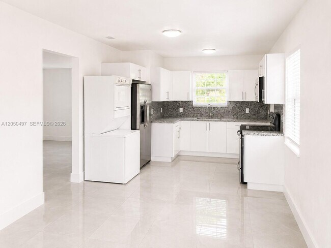 Building Photo - 1114 NW 59th St