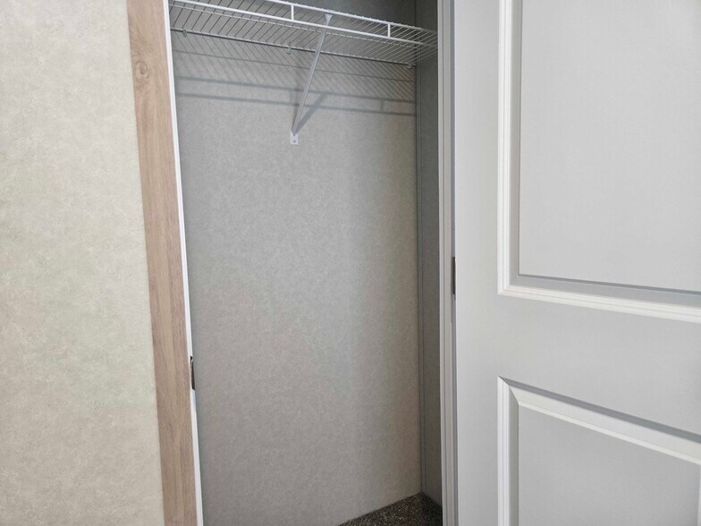 Building Photo - 52792 S Zacharias Ct