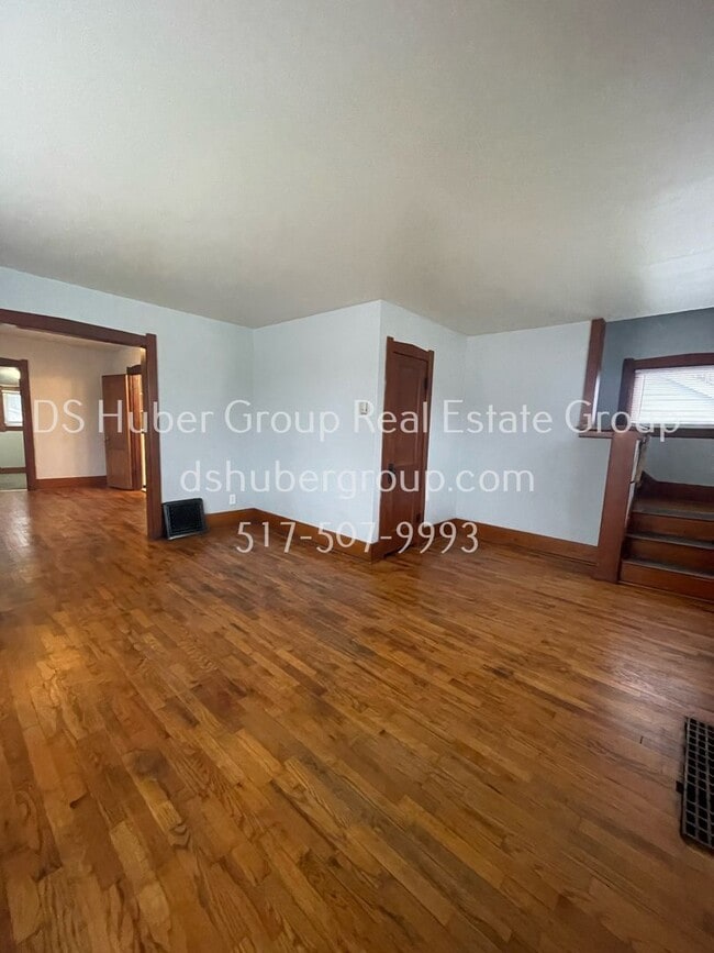 Building Photo - 805 Comfort St