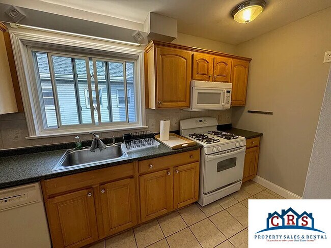 Building Photo - 89 Bailey Rd