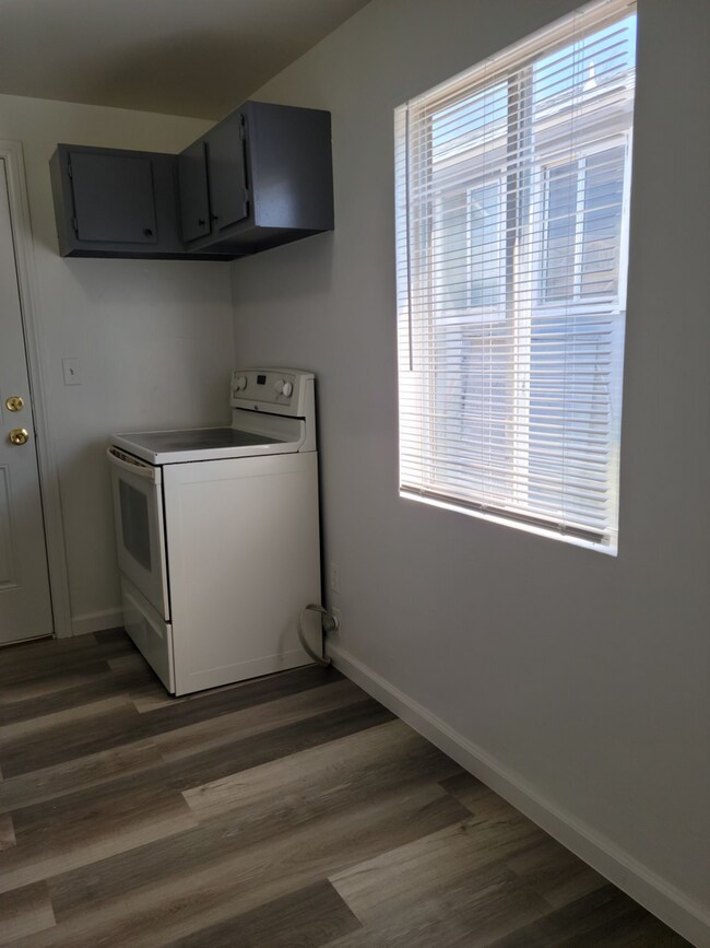 Primary Photo - 2 bedroom condo in Overton