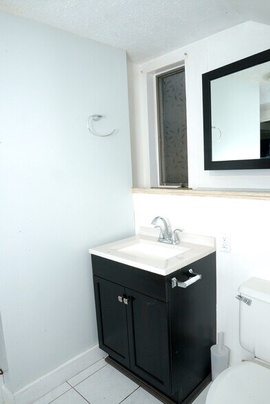 Building Photo - 25 Baltimore St