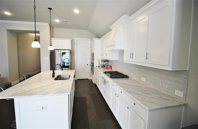 Building Photo - 1904 Shaila Dr