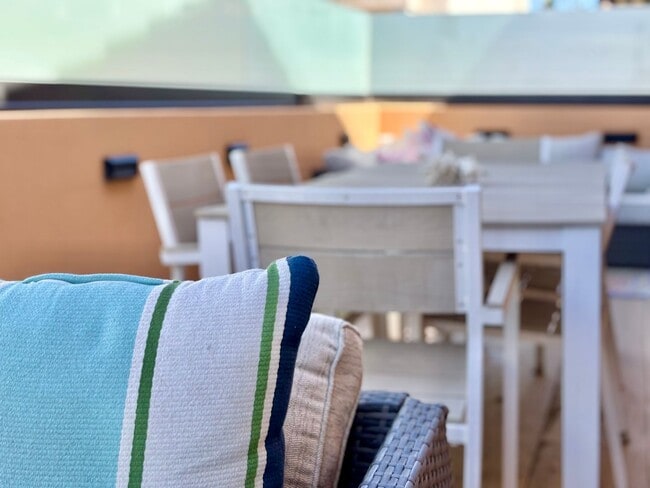 Building Photo - 2524O- Amazing Waterfront | FURNISHED