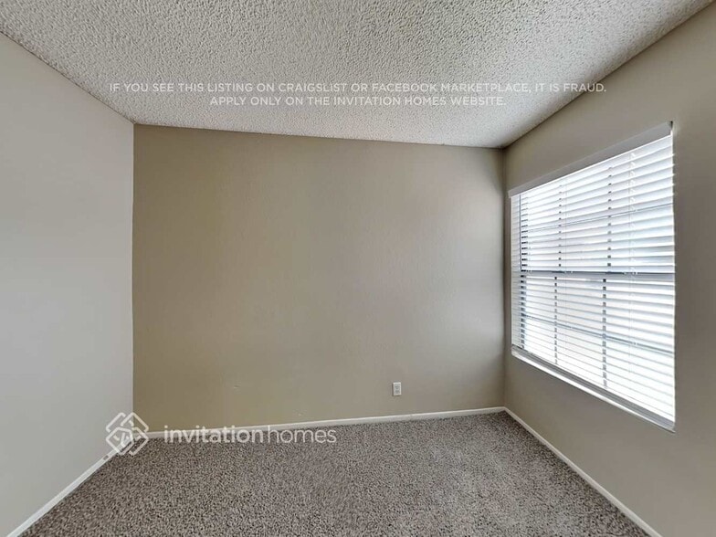 Building Photo - 7886 Pinyon Ave