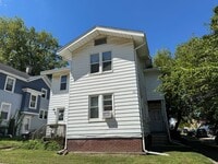 Building Photo - 312 N Mclean St