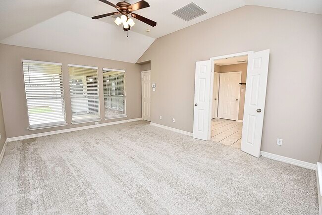 Building Photo - 23730 Ayscough Ln