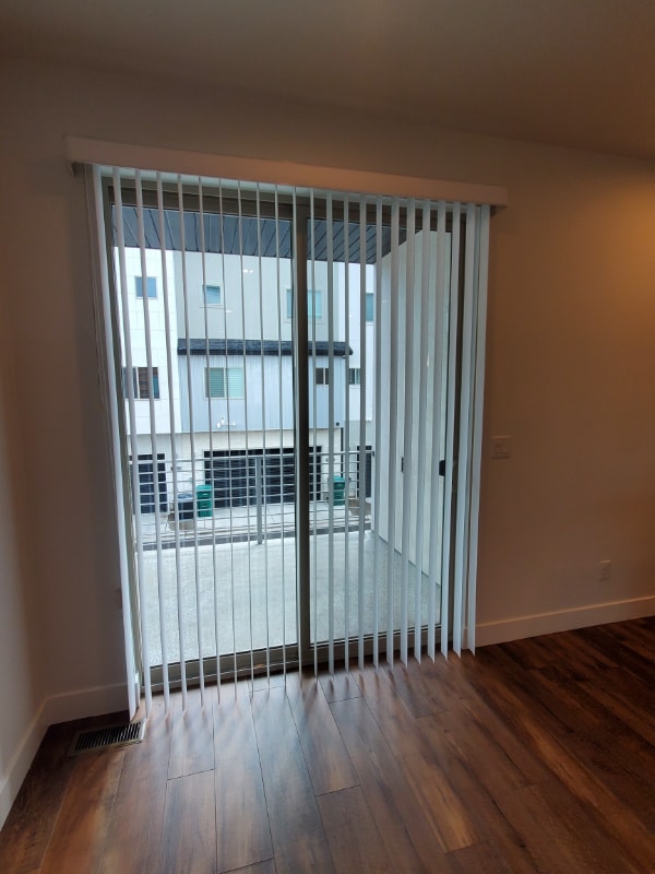 Building Photo - 2183 525 W