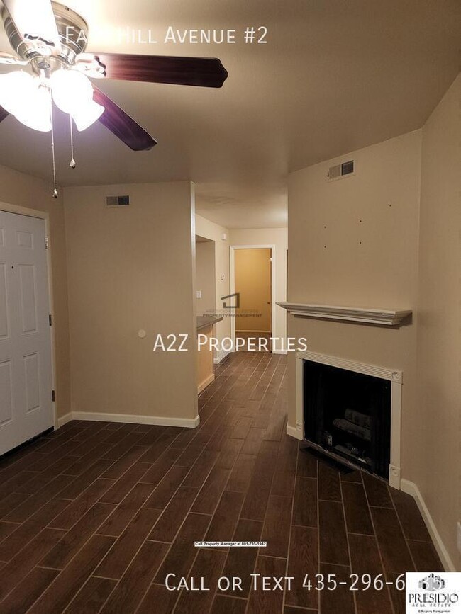 Building Photo - 223 E Hill Ave