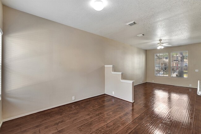 Building Photo - 23624 Wildwood Green Way