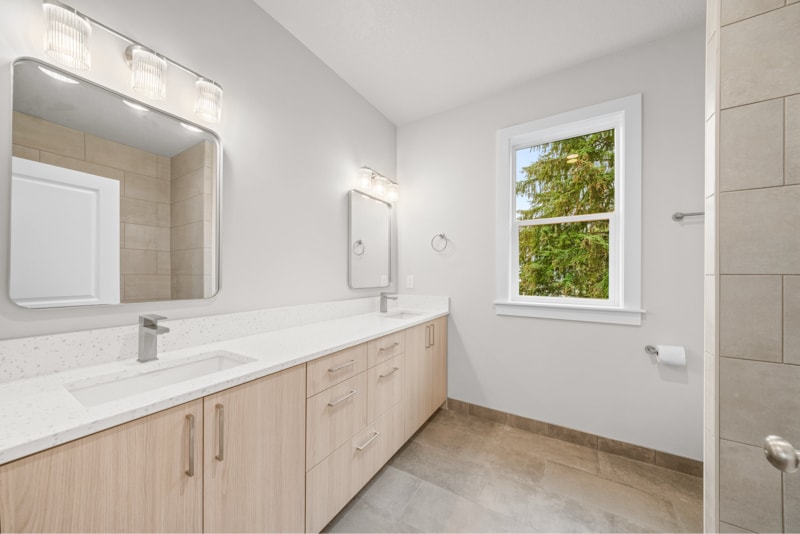 Building Photo - 222 Curtis Dr