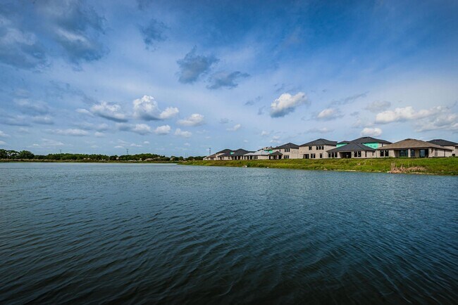 Building Photo - BEAUTIFUL NEWER HOME IN TRINITY FOR RENT
