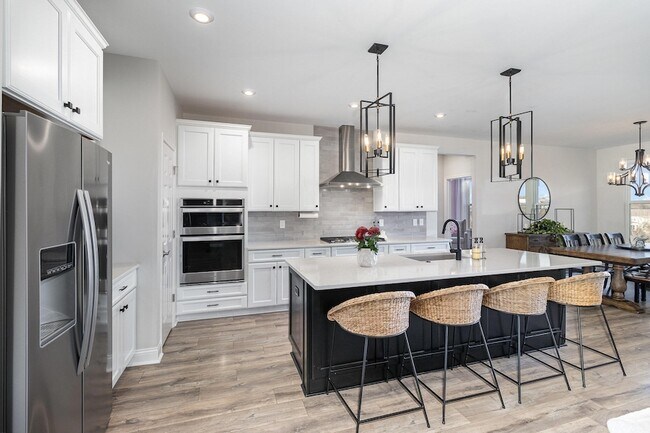 Building Photo - 1890 Williams Rd