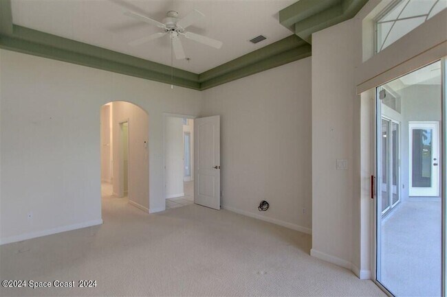 Building Photo - 2300 Brightwood Cir
