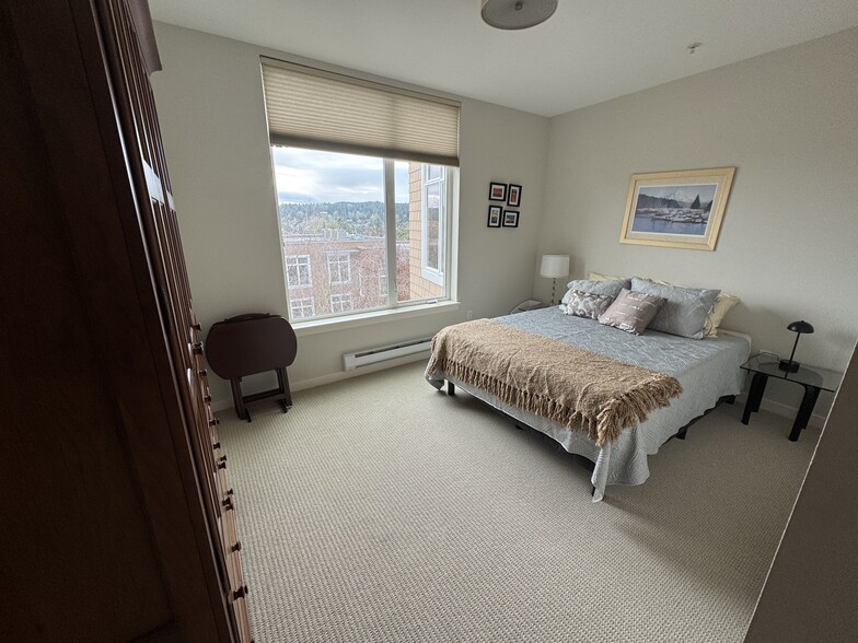 guest bedroome - 190 Harbor Sq Loop NE