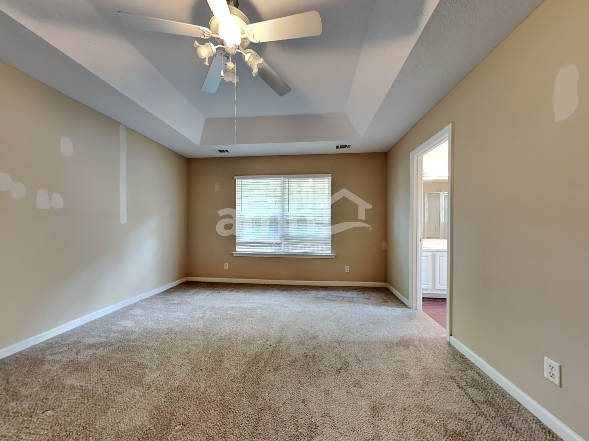 Building Photo - 263 Silver Brook Cir