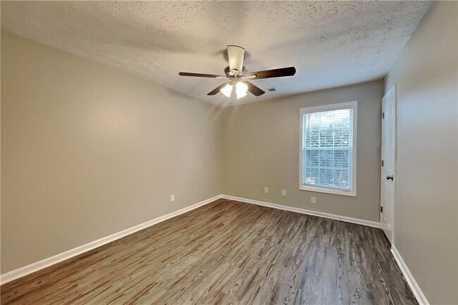 Building Photo - 129 Graybrook Ct