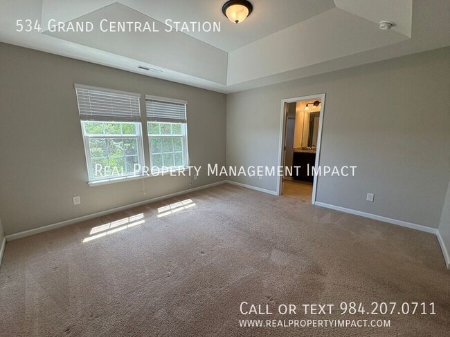 Building Photo - 534 Grand Central Sta