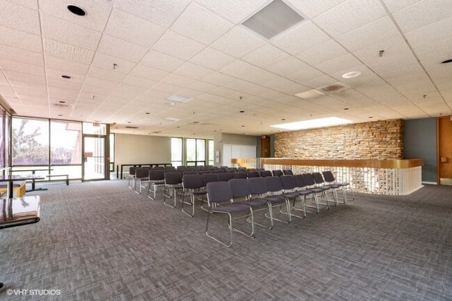 Building Photo - 9098 W Terrace Dr