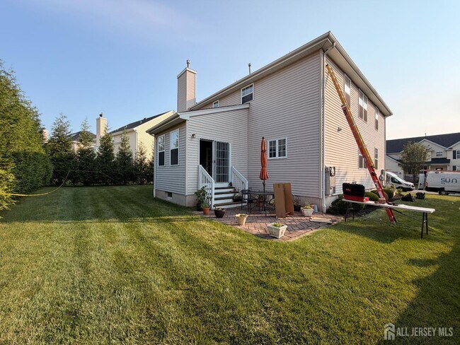Building Photo - 87 Timberhill Dr