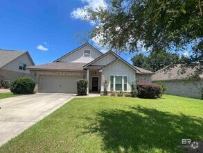 Building Photo - 253 Hawthorne Cir