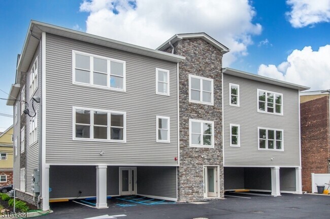 103 Jewell St - 103 Jewell St Garfield NJ 07026  Apartment Finder