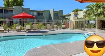 Building Photo - 4620 N 68th St