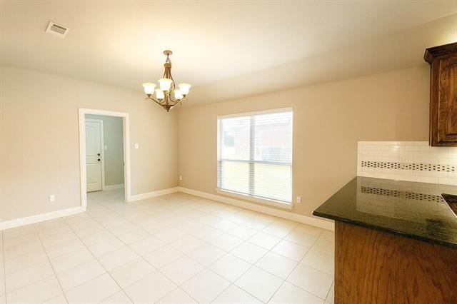 Building Photo - 1316 High Meadow Dr