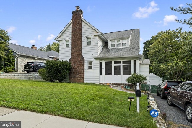 Building Photo - 33 Rosedale Rd