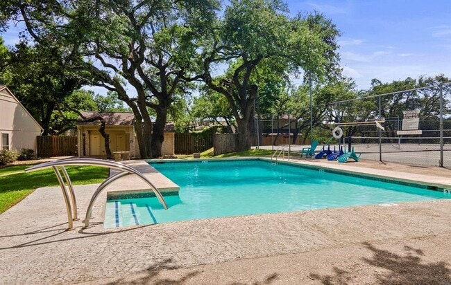 Building Photo - 4117 Bayberry Dr