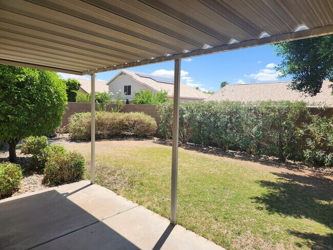 Building Photo - 9211 W Sandra Terrace