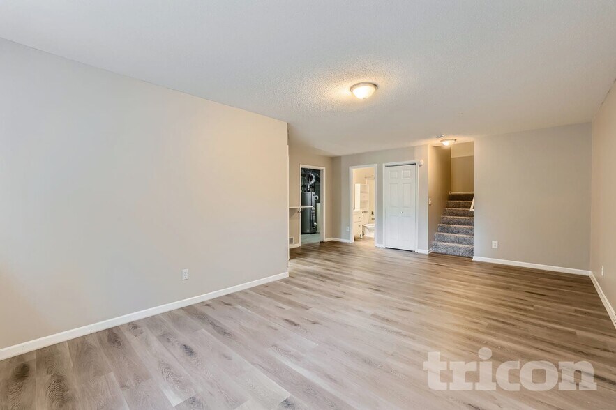 Building Photo - 16476 Jarrett Cir