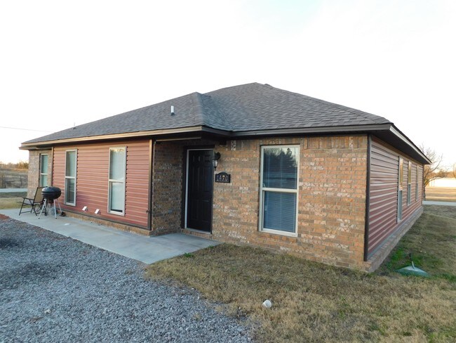 Building Photo - 1458 N Gray St