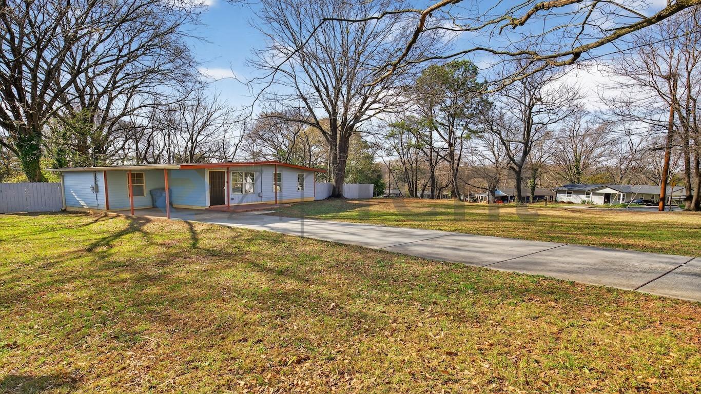 Building Photo - 1657 Thornton Pl SW