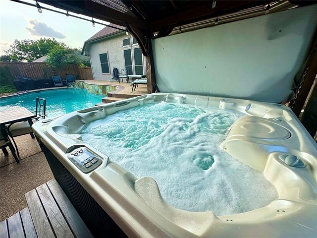 Building Photo - 198 Radecke Rd