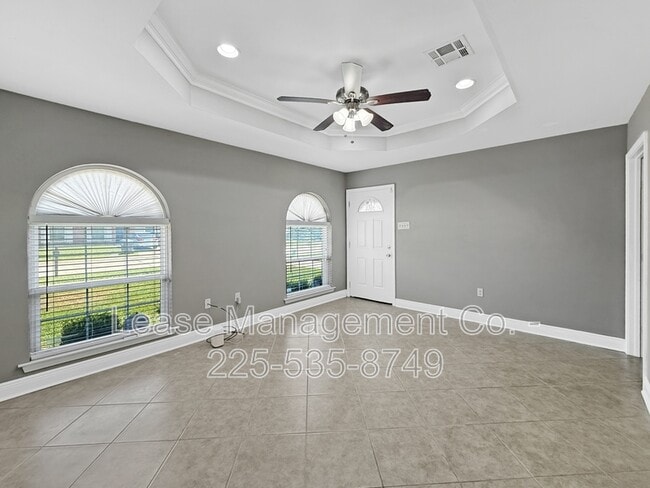 Building Photo - 7230 Yorktown Dr