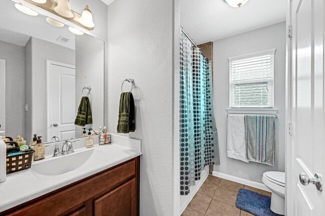 Building Photo - 20254 Fossil Valley Ln