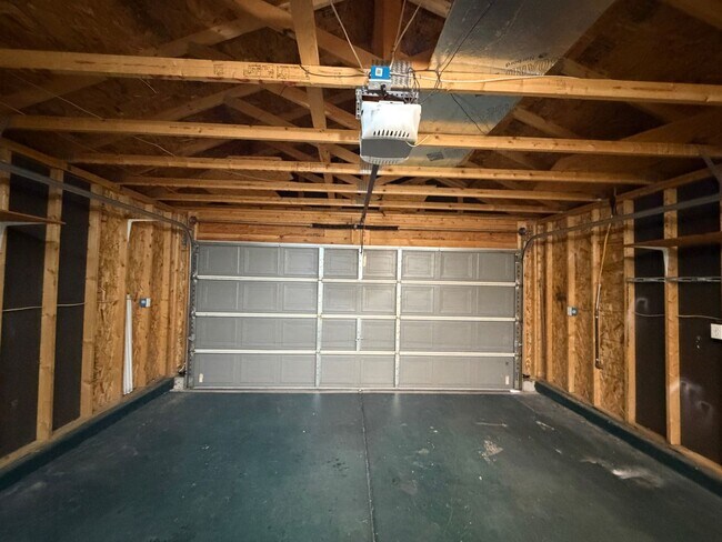 Building Photo - 3 Bedroom Single Story Available Near McMahon Blvd NW & Unser Blvd NW!