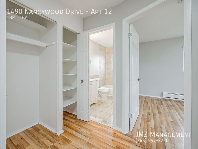 Building Photo - 1490 Nancywood Dr