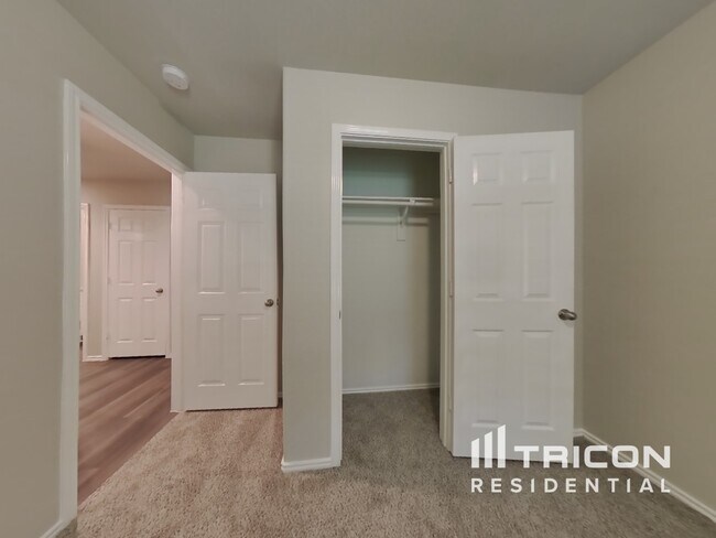 Building Photo - 254 Cumberland Forest Dr